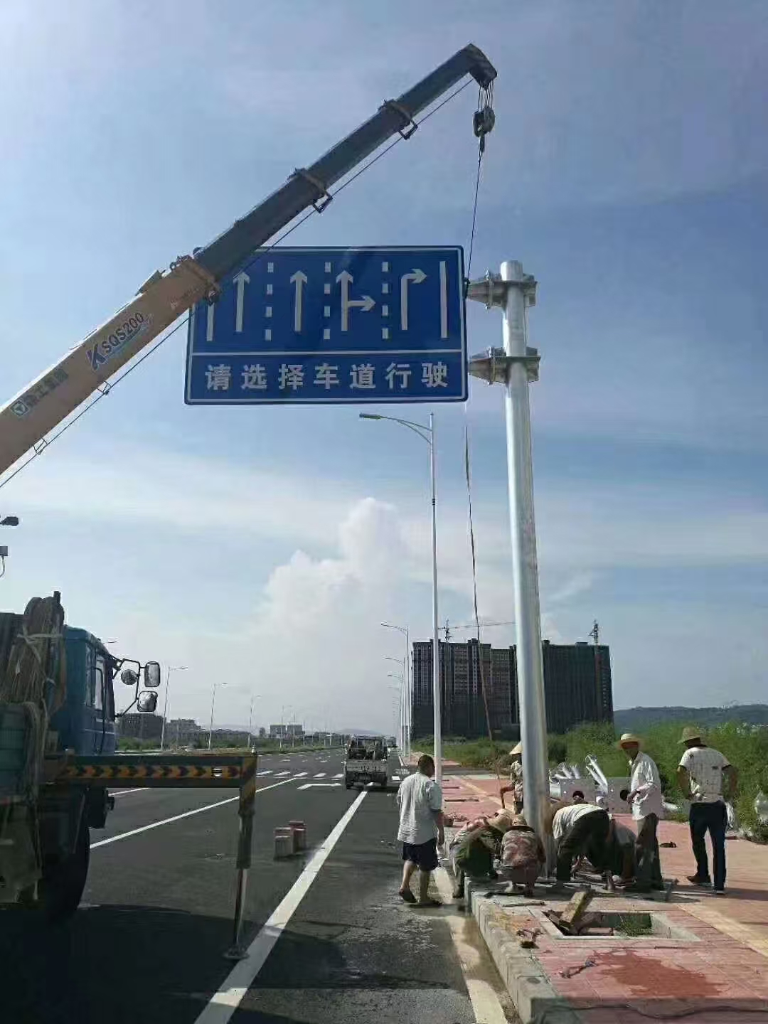 濮阳市指示牌八角杆 - 一站式服务